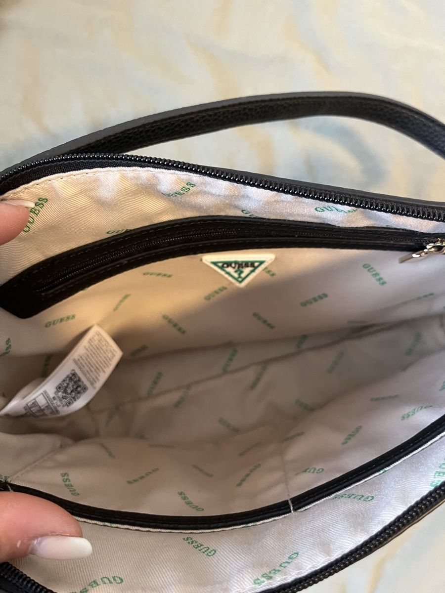 Guess Taschen für Damen: Handtasche – Gebraucht aus Remigen von Celeva 1