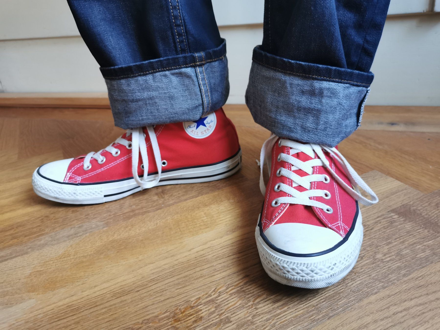 Converse Scarpe da uomo: Converse rot High Gr. 43 neu 9 1/2 – Nuovo (secondo la descrizione) da Berneck venduto da inamoktal