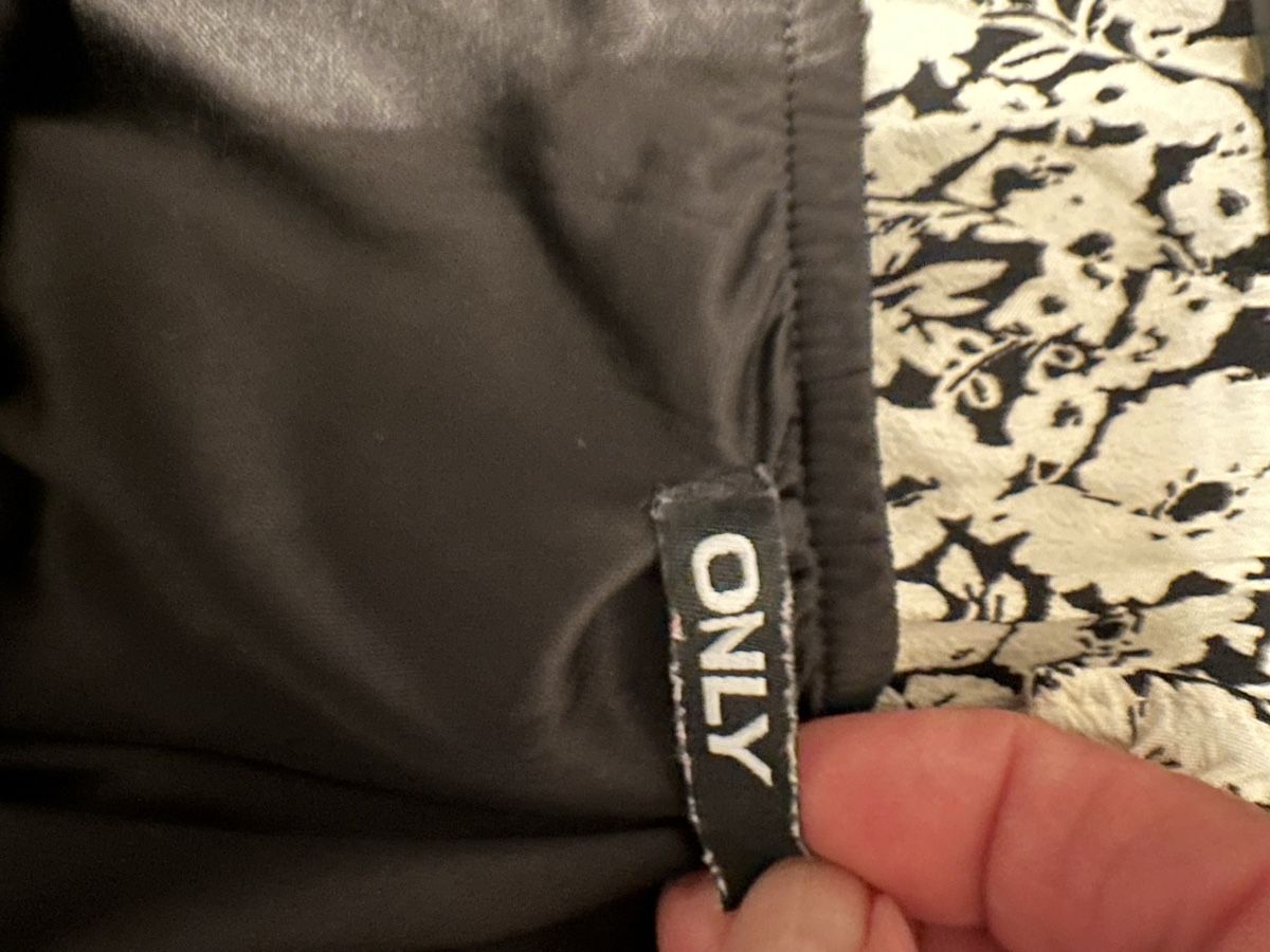 Only Vestiti: Maxi Sommer kleid von ONLY Gr.36 – Usato da Pfungen venduto da Outlet64 3