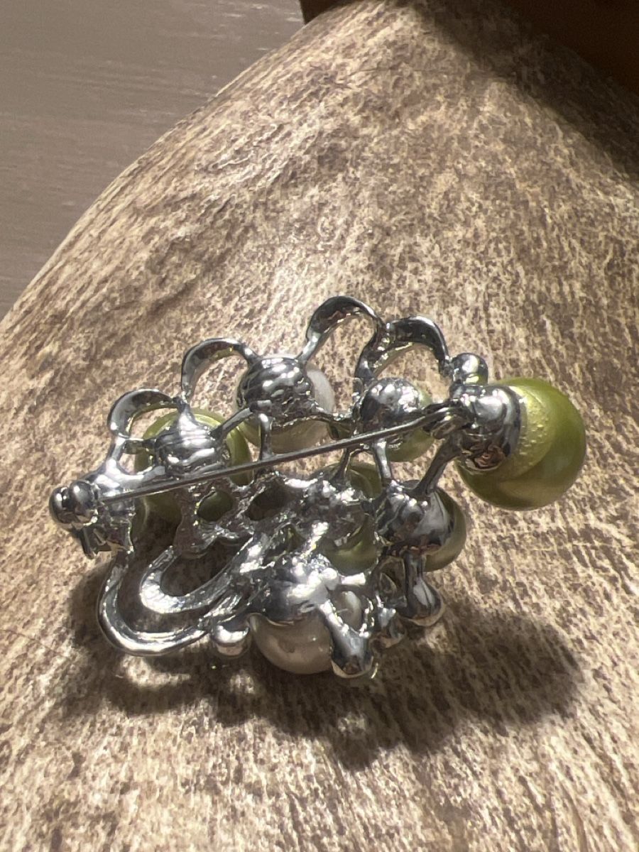 Spille & Fermagli: Elegante gründliche Brosche mit Perlen – Usato da Seon venduto da Sunny-Schmuck78 3