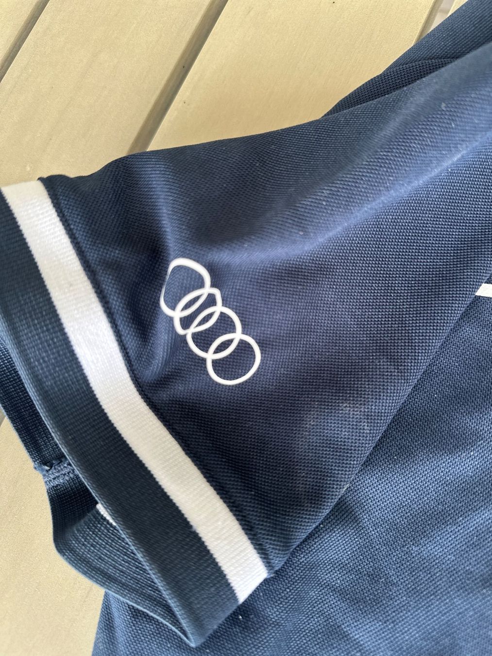 Polos: Cross Golfshirt - Audi Logo - Grösse L – D'occasion à recherswil par Leuenberger_Lohn 1