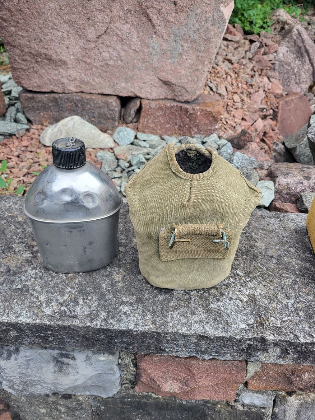 Attrezzatura & Pezzi di ricambio: Feldflasche US Armee  – Usato da Obermumpf venduto da Dustie 2
