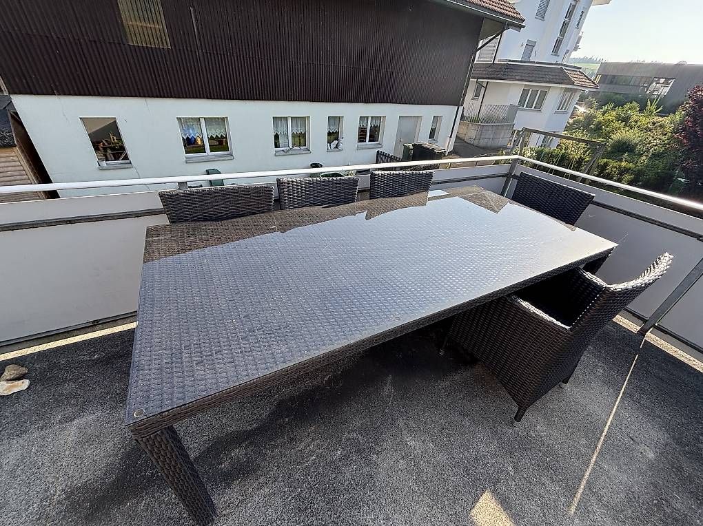 Set di tavolo e panche: Gartentisch mit Stühlen – Usato da Neudorf venduto da ber_vx5j