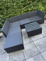 Lounge Garten mit Kissen
