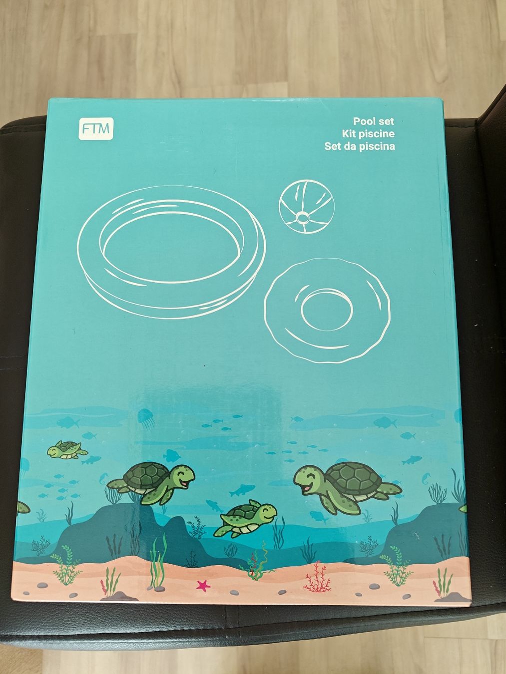 Piscine: Kinder Pool Set. Mit Ball & Reifen. – Nuovo e nell'imballaggio originale da Tuggen venduto da Basinger