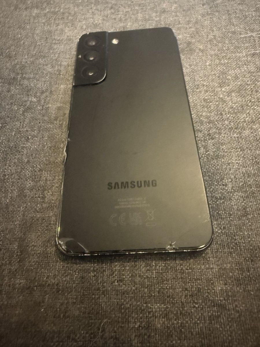 Samsung Telefoni cellulari / Smartphones: Samsung Galaxy S22 - défaut écran et Google – Difettoso da Yverdon-les-Bains venduto da ame_7f2x 1