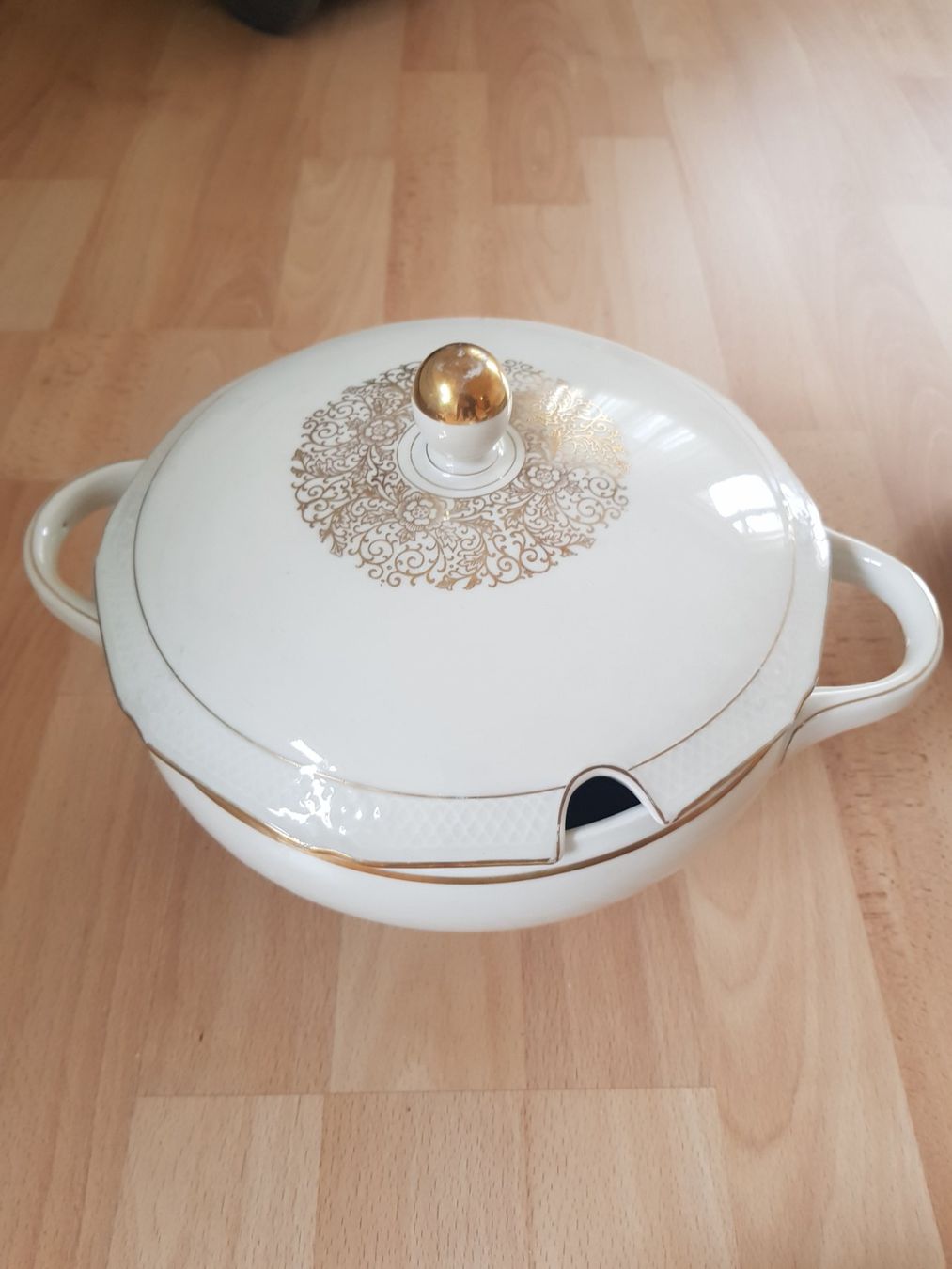 Set di piatti: Geschirrset – Usato da Matzingen venduto da heineken04 1