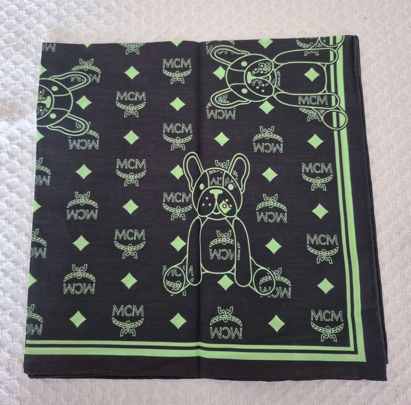 Mcm Foulards & écharpes: Original MCM Tuch – Neuf (Voir description) à Dottikon par Pega7 3