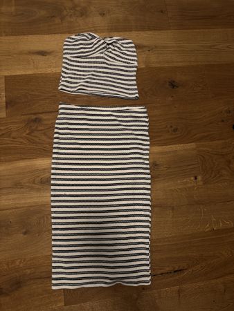 Trendiges Sommer-Set gestreift, Rock und Top, Grösse M