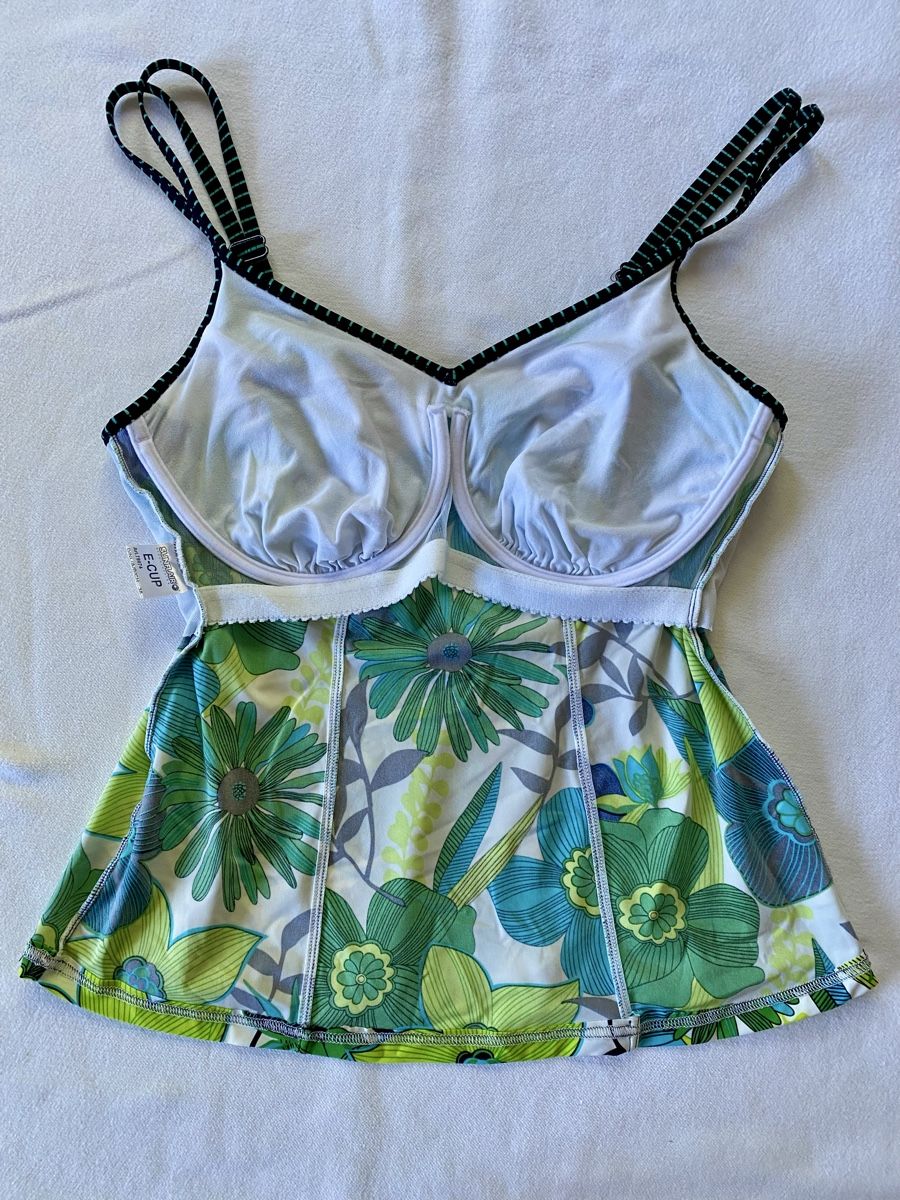 Sunflair Maillots de bain & Bikinis: Tankini, ungetragen, Grösse 38 – Neuf (Voir description) à Reinach BL par mar_9yy7 2