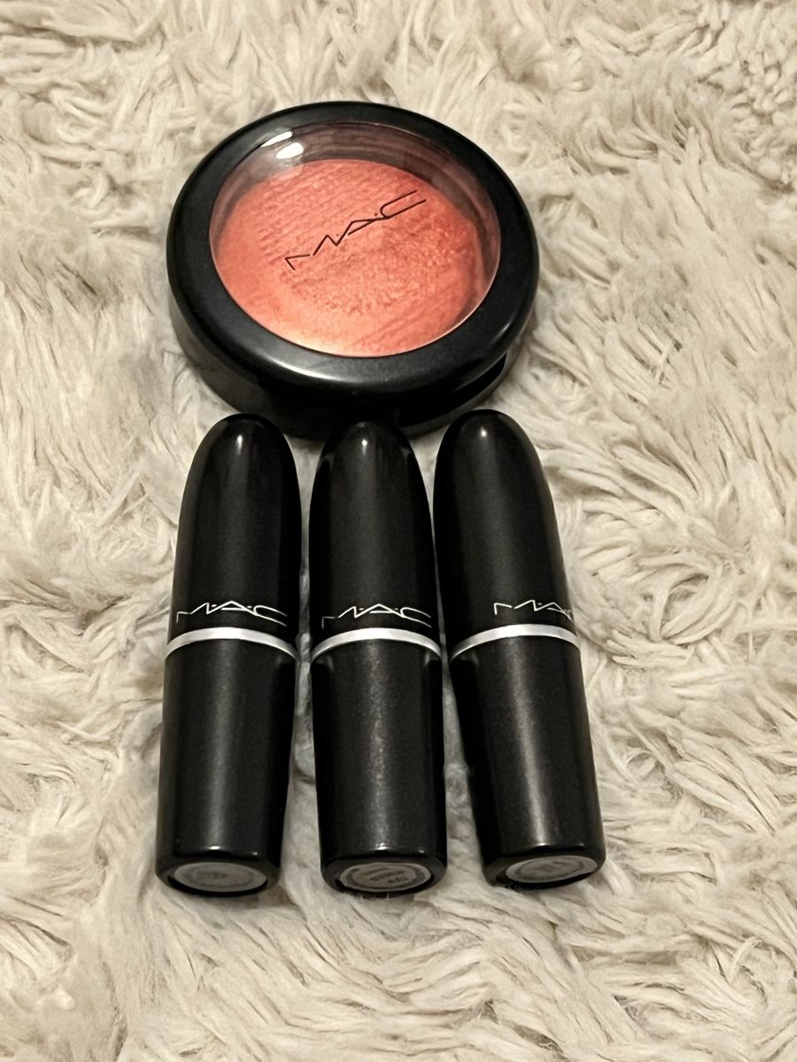 Mac Cosmetics Make-up: 4er Make-up Set 💄 MAC Lippenstifte + Blush – Gebraucht aus Basel von beyzaerdo