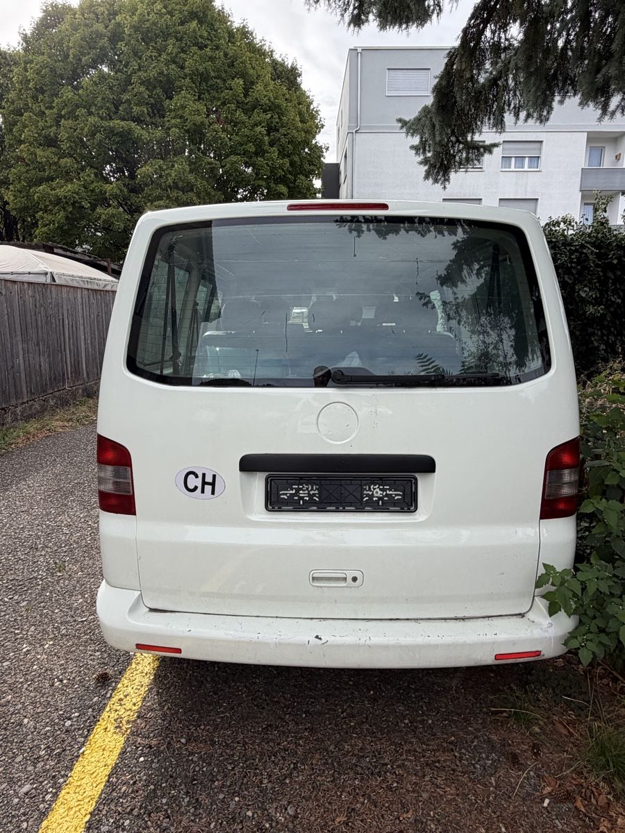 VW Automobili: VW Transporter T5 used condition – Usato da Liestal venduto da ogn_bv52 6