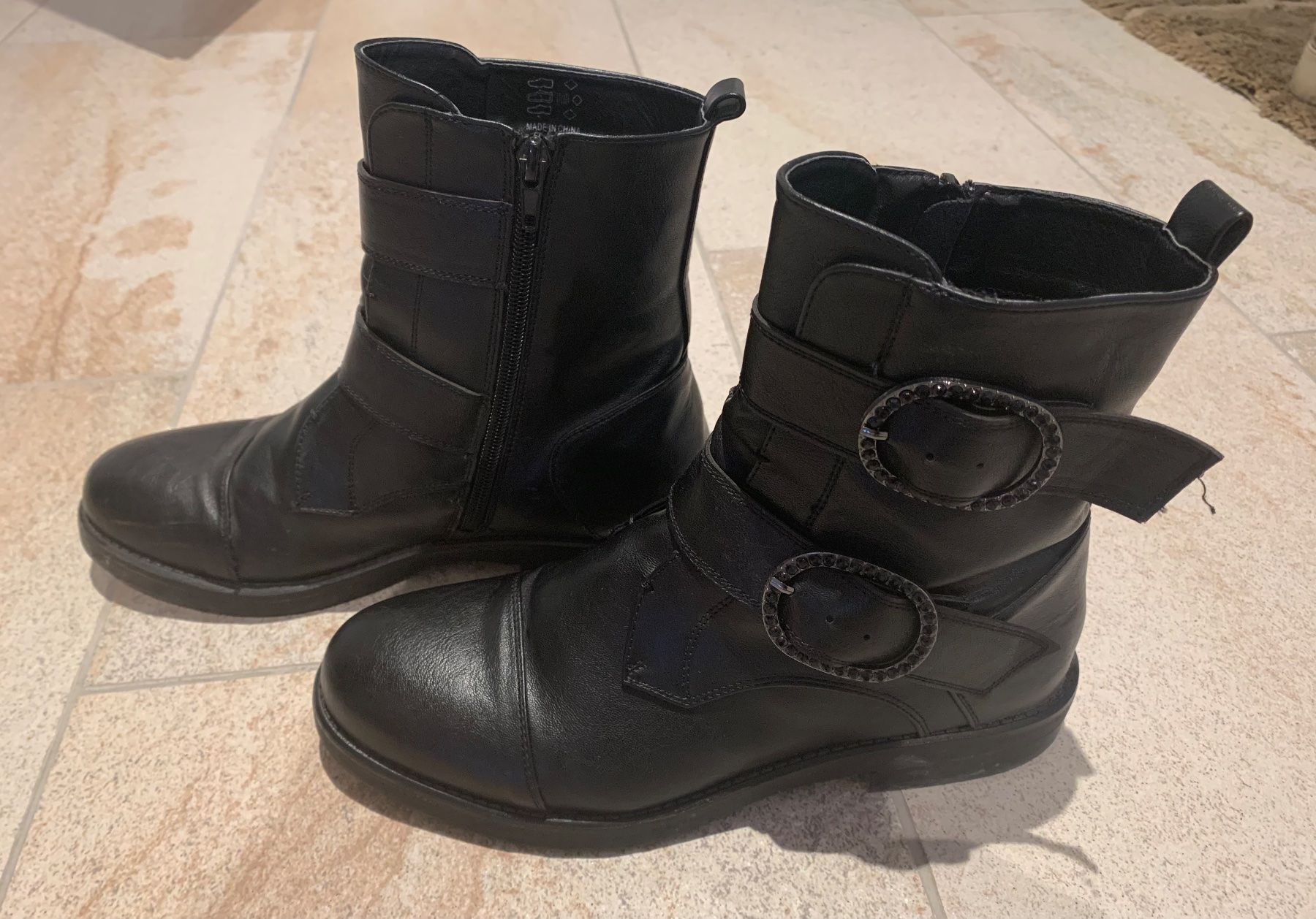 Damenschuhe: Stiefeletten – Gebraucht aus Buchs SG von BubiLuna 2