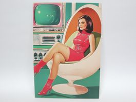 AK Space Age Pin-Up Postkarte