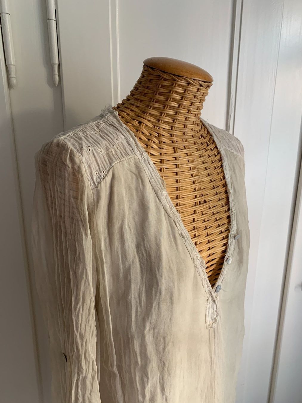 Camicette: DEICHGRAF - Seide Bluse beige L – Usato da Zürich venduto da Diazaio 1