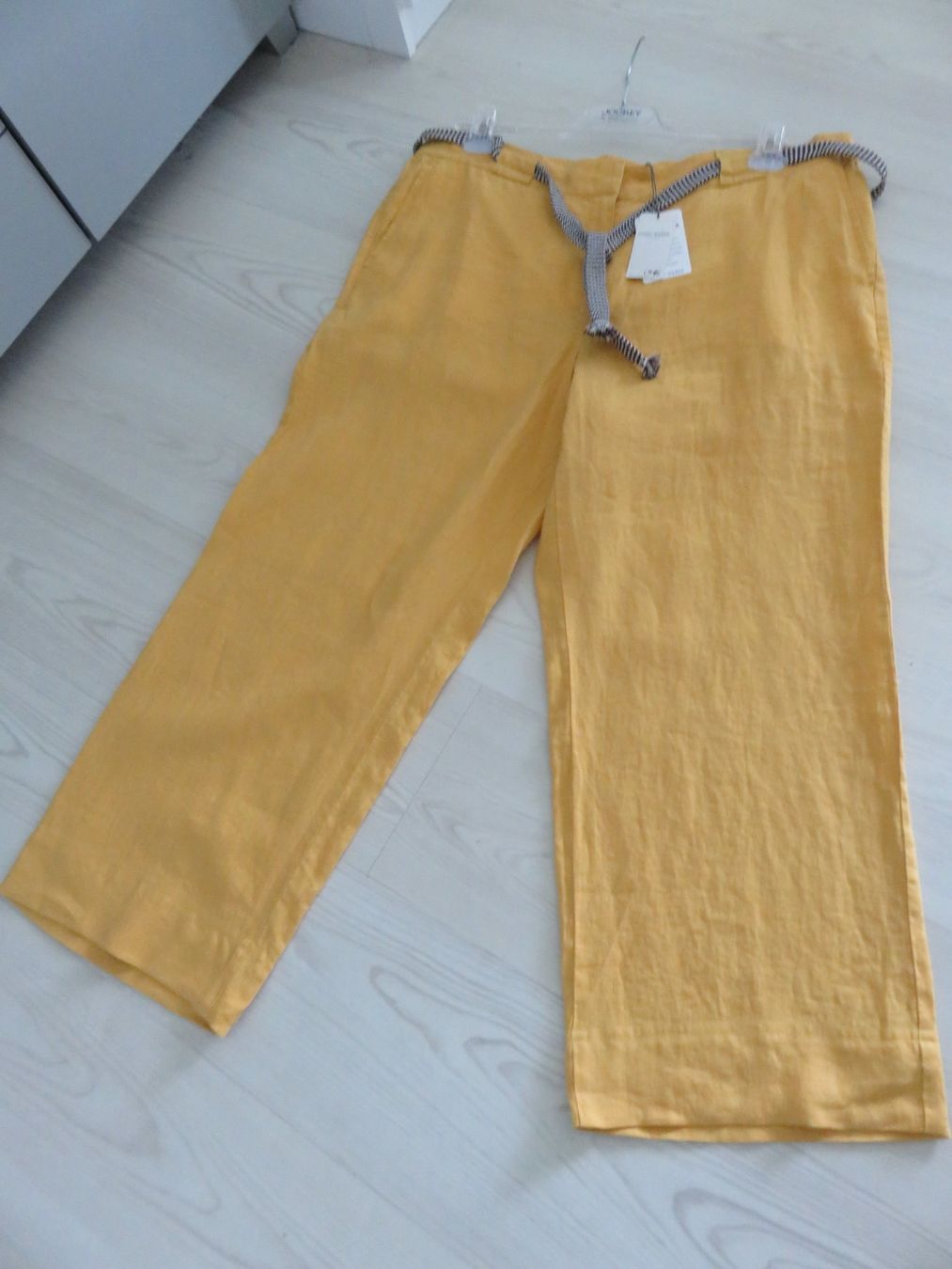 Gerry Weber Pantaloni: LEINENHOSE  Gr. 48 von GERRY WEBER – Nuovo e nell'imballaggio originale da Lachen SZ venduto da portofino01