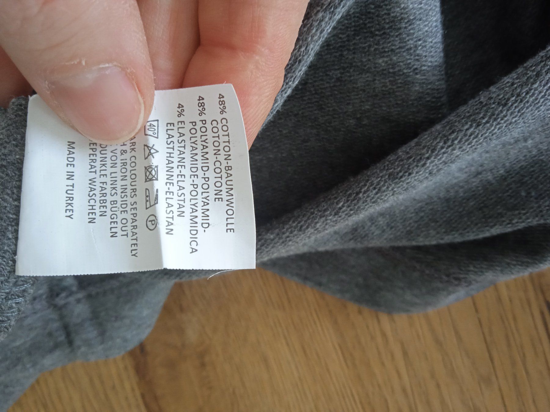 Pullover & Sweatshirts: Shirt mit Hirschen Gr. L 3/4 Arm Anthrazit – Gebraucht aus Rothrist von MaSa82 3