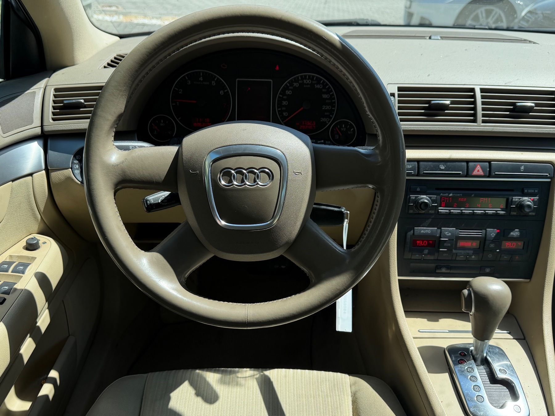 Audi Autos: AUDI A4 Avant 1.8 Turbo | Automat – D'occasion à Rebstein par Cache 6