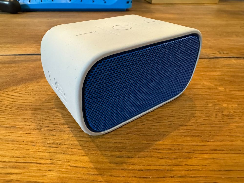 Logitech UE Mobile Boombox (Gebraucht) in Niedergösgen für CHF 15 – mit ...