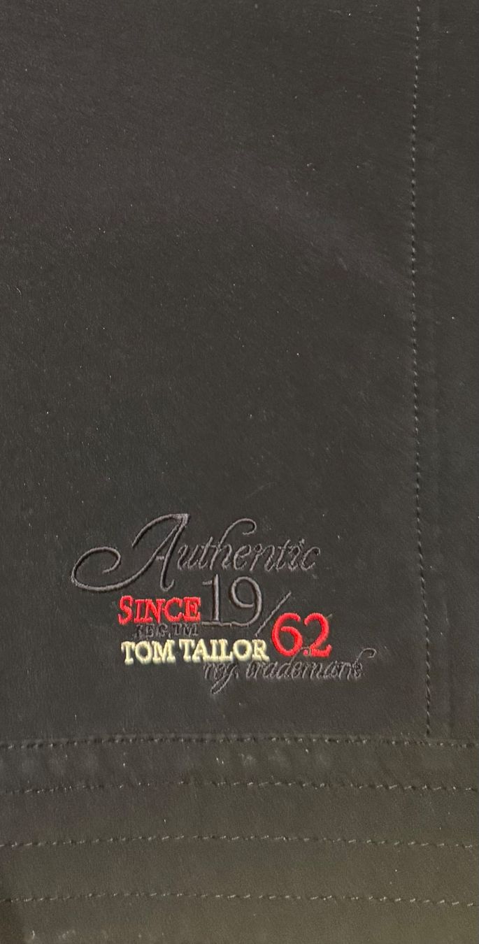 Tom Tailor Giacche: Herren Softshell Jacke Tom Tailor dunkelblau Gr. L (wie neu) – Usato da Wiler (Lötschen) venduto da SK88 2