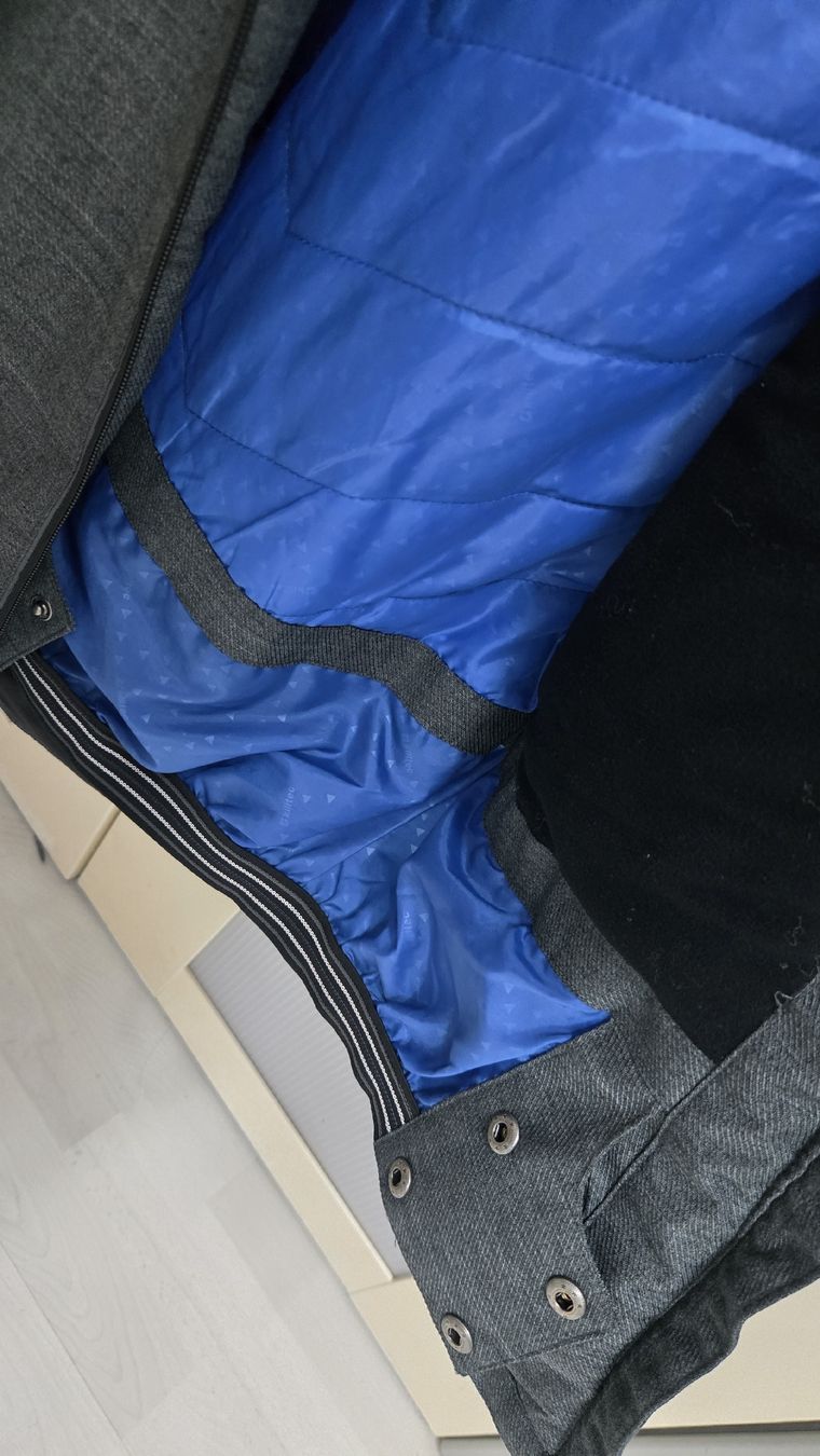 Killtec Vestes & Manteaux: Veste de ski Killtec gris bleu taille 152 – D'occasion à Valeyres-sous-Rances par Untitled 4