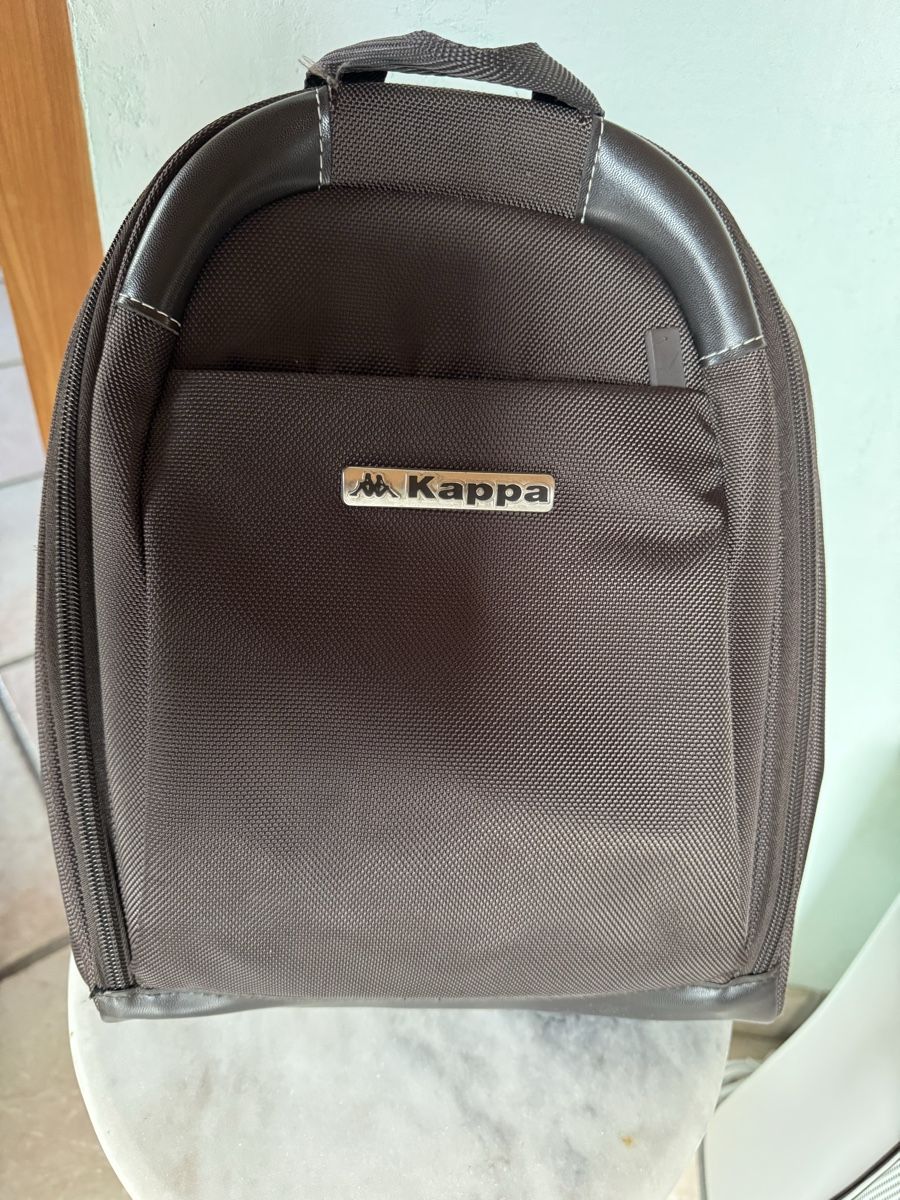 Kappa Zaini: Damenrucksack Kappa Braun – Usato da Therwil venduto da rowe-spezial