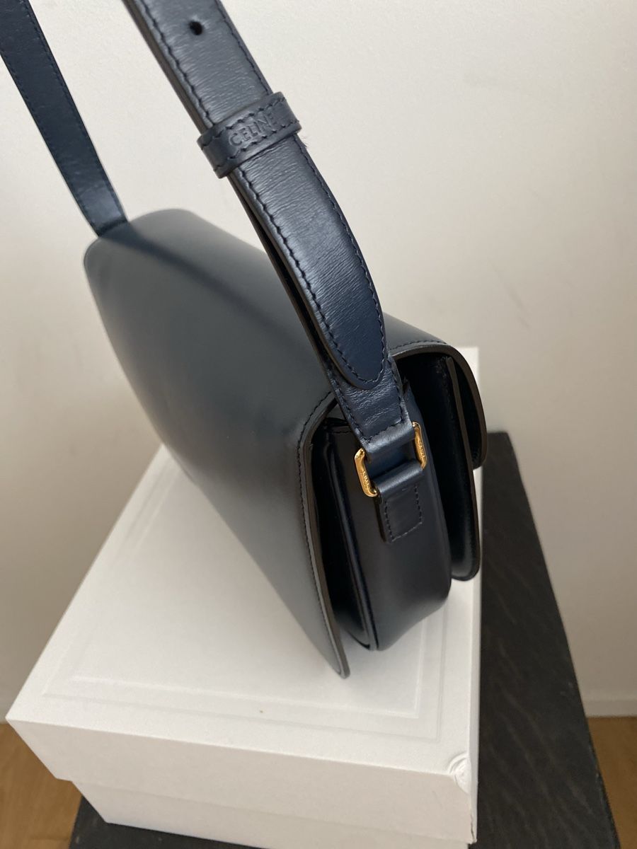 Celine Taschen für Damen: Celine Triomphe Tasche – Gebraucht aus Bazenheid von Dan_la 1
