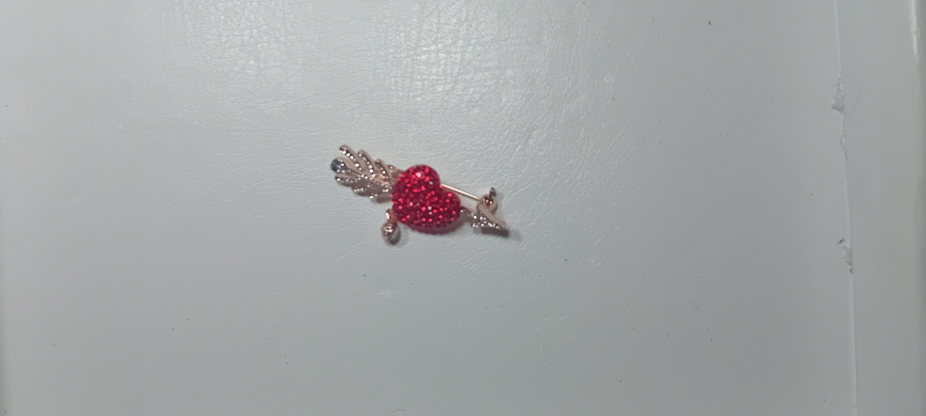 Broschen & Nadeln: modeschmuck,brosche,,mit kristall – Neu (gemäss Beschreibung) aus Basel von bij_5hqd 2
