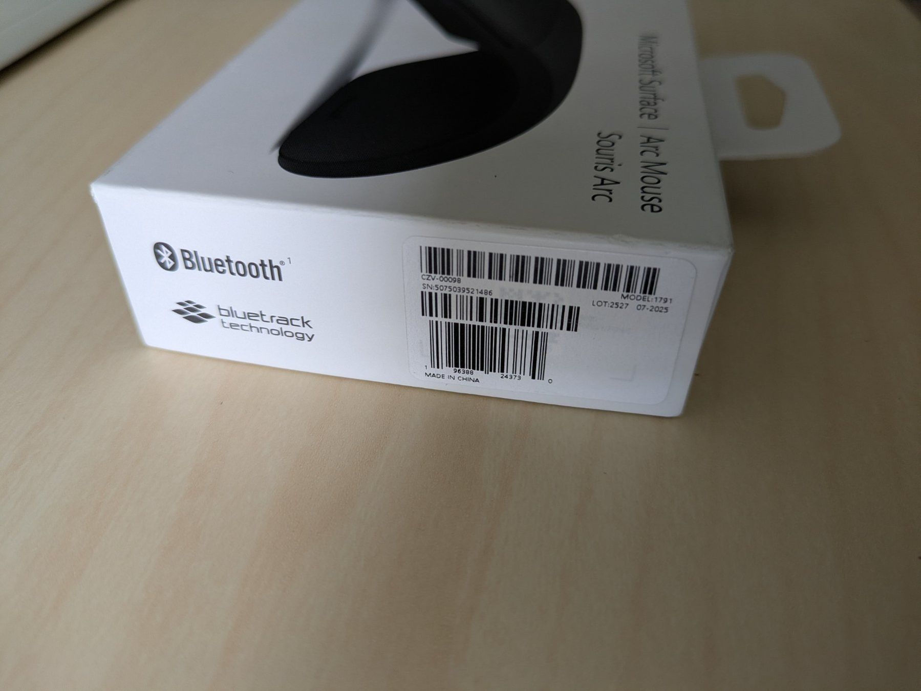 Microsoft Souris: Microsoft Surface Arc Mouse Schwarz (Bluetooth) – D'occasion à Zürich par ms993 5