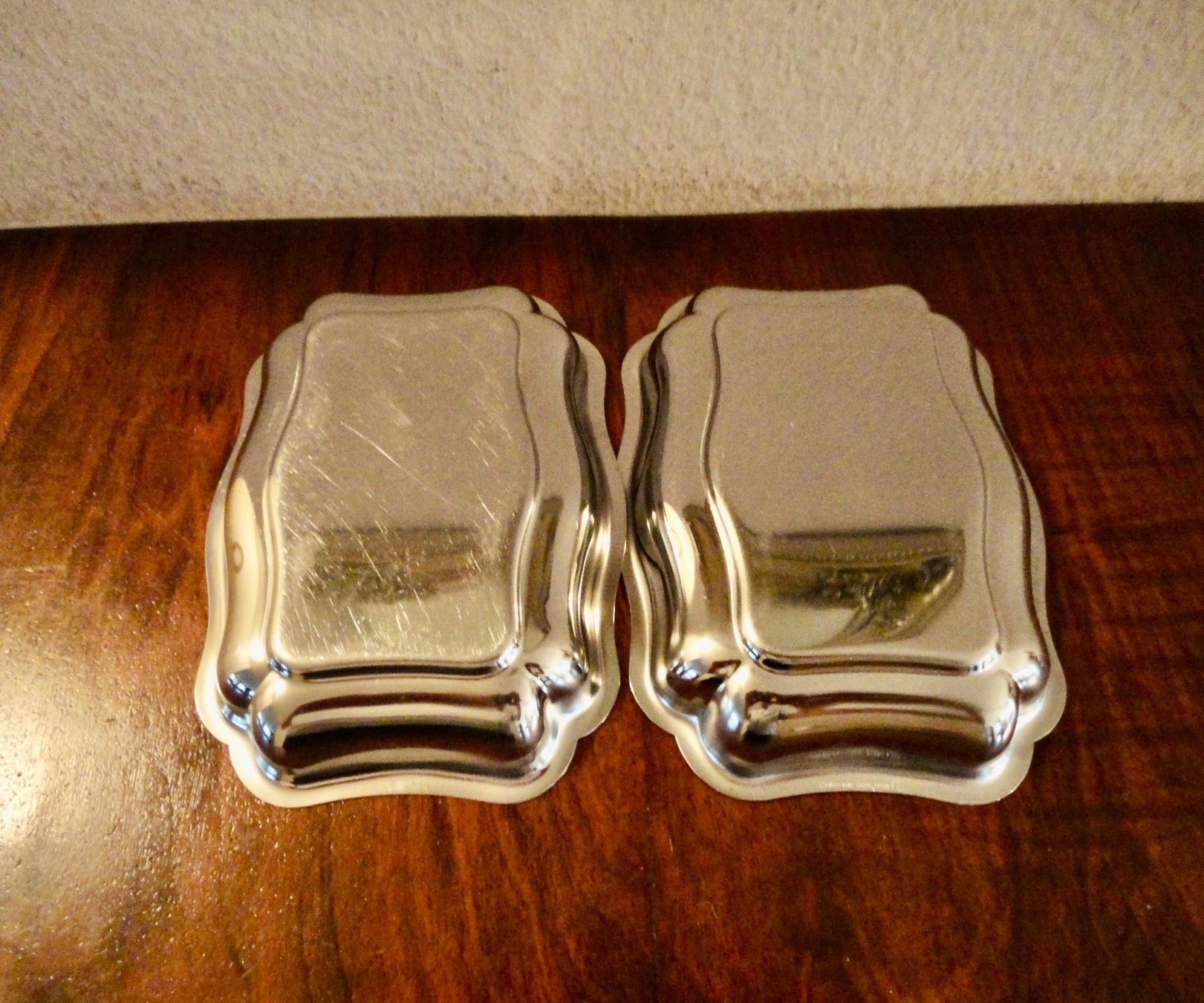 Ciotole: 2x Vintage Chromstahl Schalen. – Usato da Wädenswil venduto da FILI10 2
