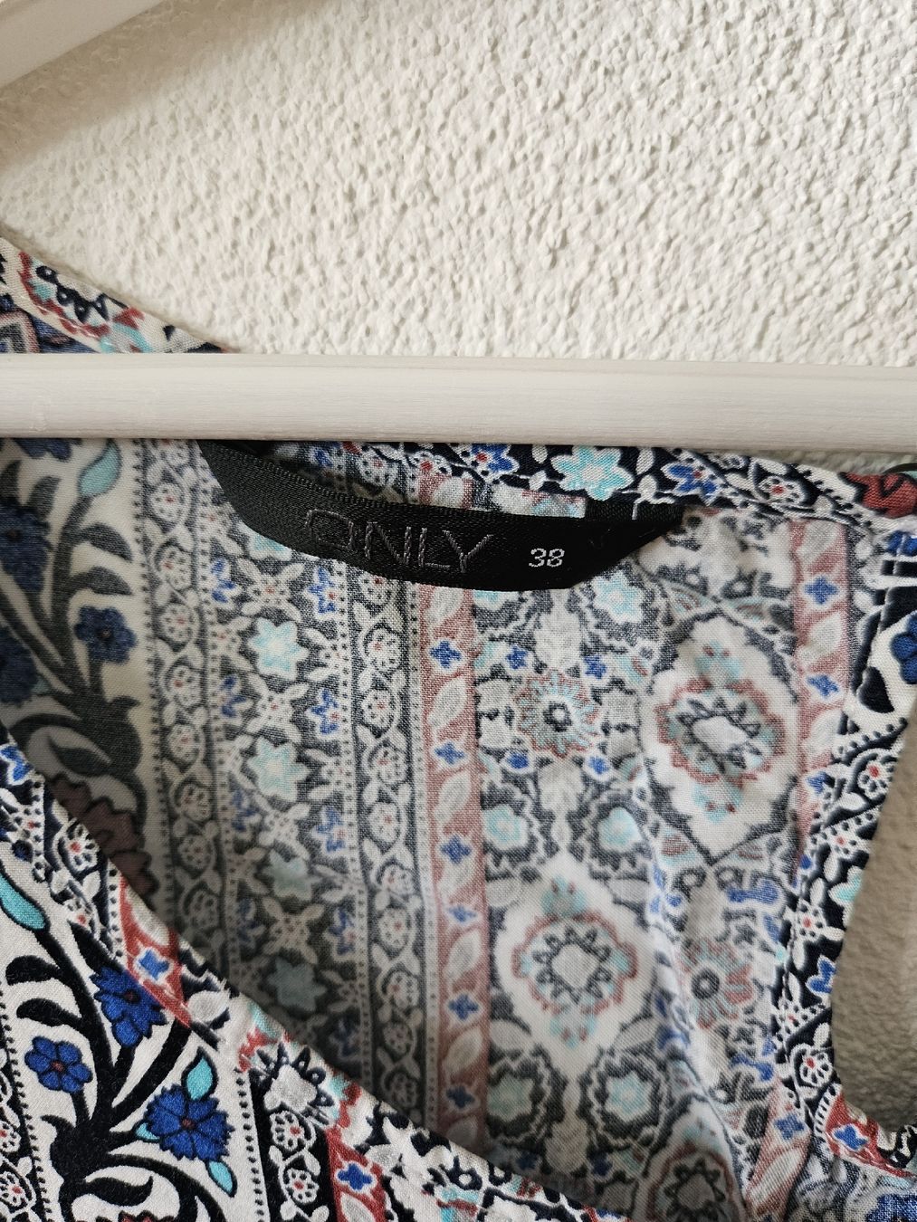 Only Camicette: débardeur Only Taille 38 – Nuovo (secondo la descrizione) da Bülach venduto da jul_chf9 2