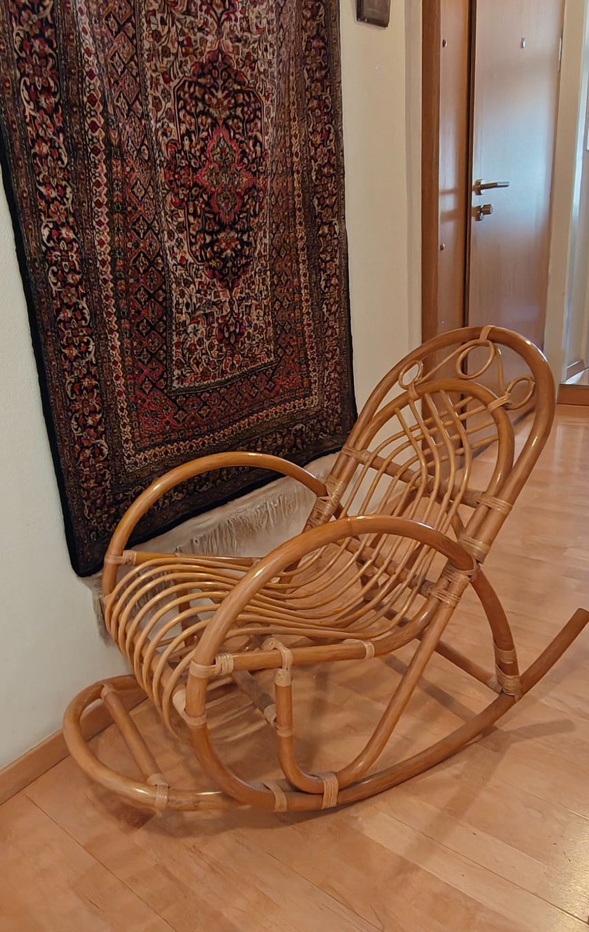 Stühle: Vintage rattan Schaukelstuhl – Gebraucht aus Schaffhausen von kab_9pzn 1