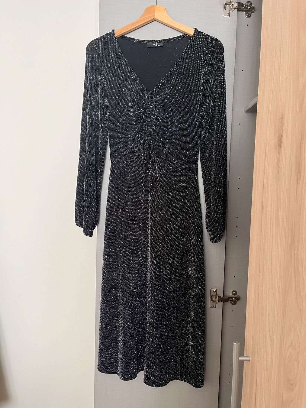 Vestiti: Elegantes schwarzes Abendkleid – Nuovo (secondo la descrizione) da Basel venduto da raj_fl8m