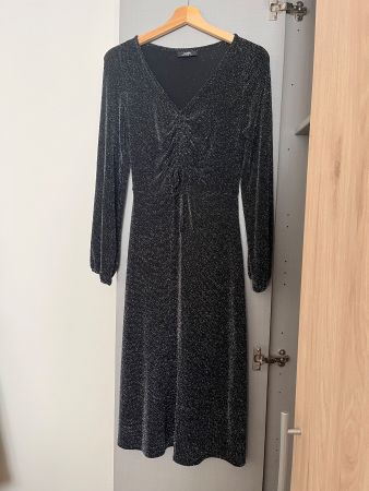 Elegantes schwarzes Abendkleid