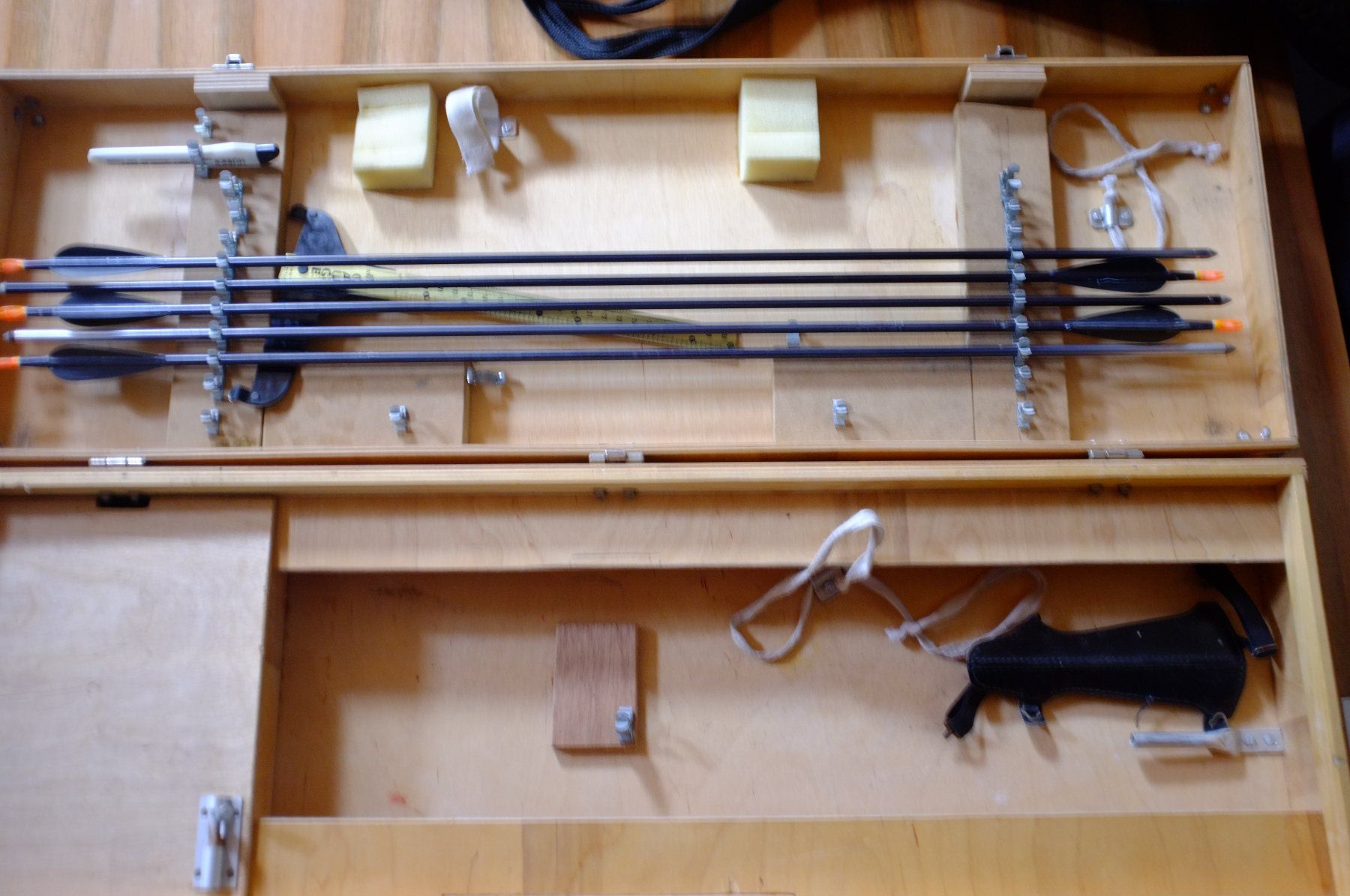 Tiro con l'arco: Recurve bogen, set LINKSHANDER – Usato da Ennenda venduto da HOLMEX 7