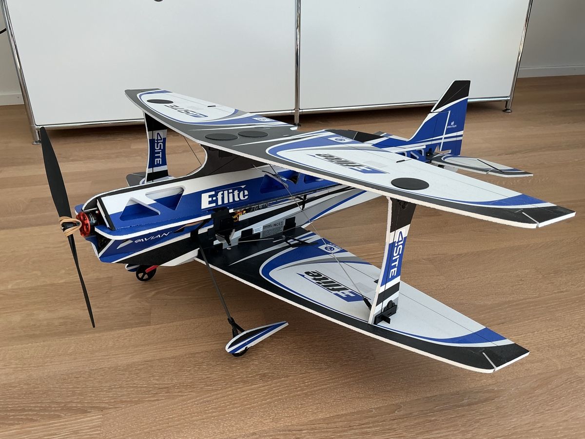 E-Flite RC Kits de montage: Zu Verkaufen : E-flite 4-Site 3D – Neuf (Voir description) à Seuzach par Beluis 1