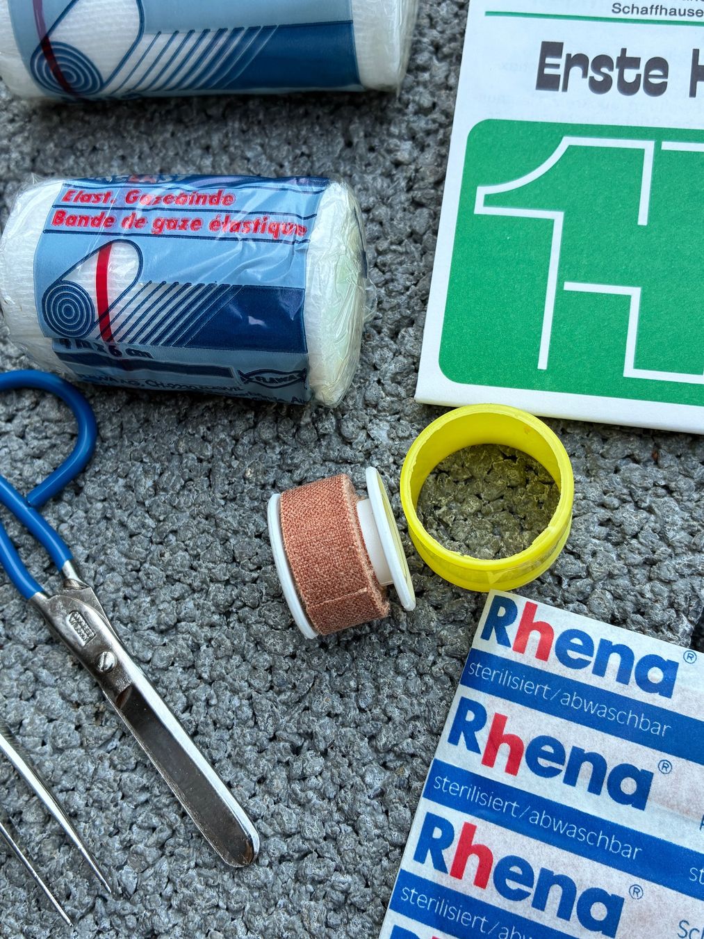 Behälter & Ähnliches: Gamelle, Medic First Aid Box – Neu (gemäss Beschreibung) aus Horw von adler65 5