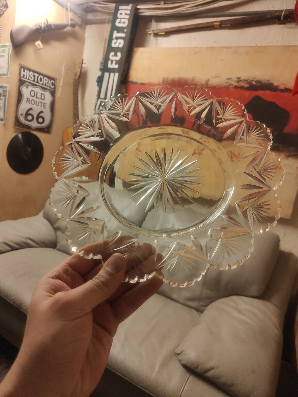 Piatti di portata: Schöne Kristall Glas Schale (D) – Usato da Rorschach venduto da TimelessTrading 1