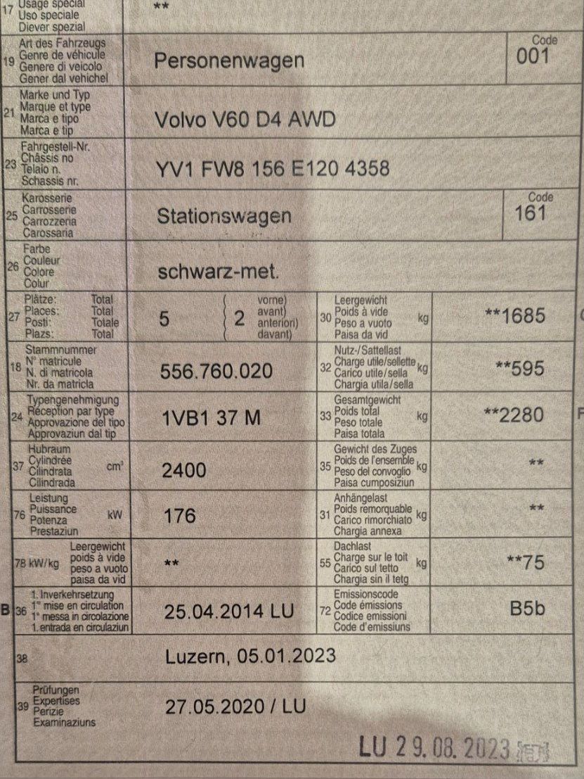Volvo Automobili: Volvo V60 D4 AWD – Usato da Otelfingen venduto da hof74 9