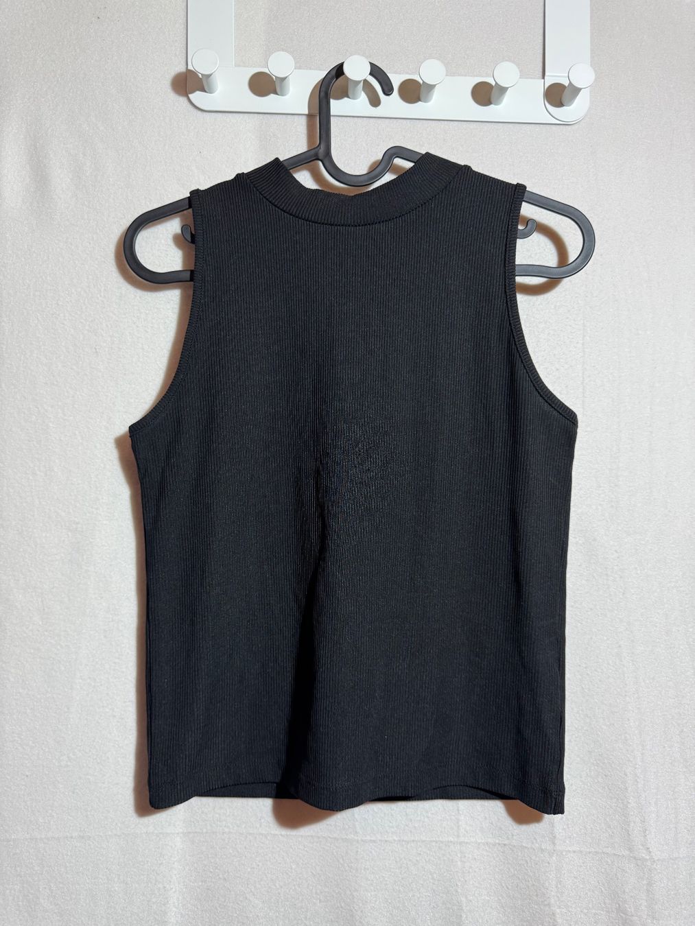 Top: Ärmelloses Top Basic von Chicoree Gr. L – Usato da Grosswangen venduto da SALE_SALE_SALE