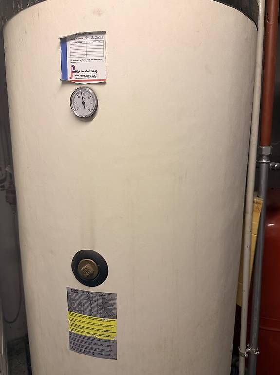 Sanitari: Boiler – Usato da Schwanden b. Brienz venduto da straubaki