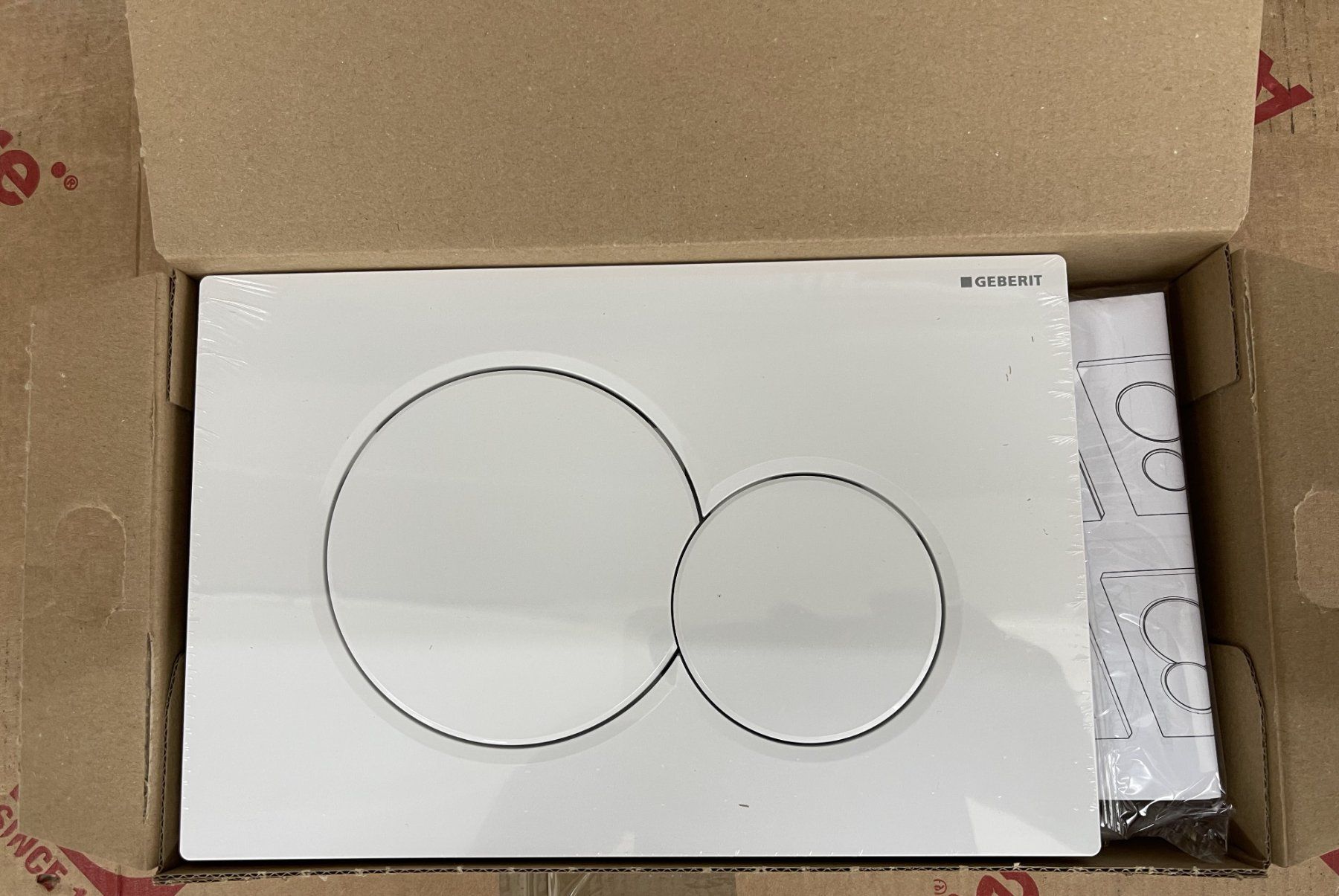 Geberit WC: GEBERIT Betätigungsplatte Sigma 01 Platte / Taster weiss – Nuovo e nell'imballaggio originale da Oftringen venduto da Vucki