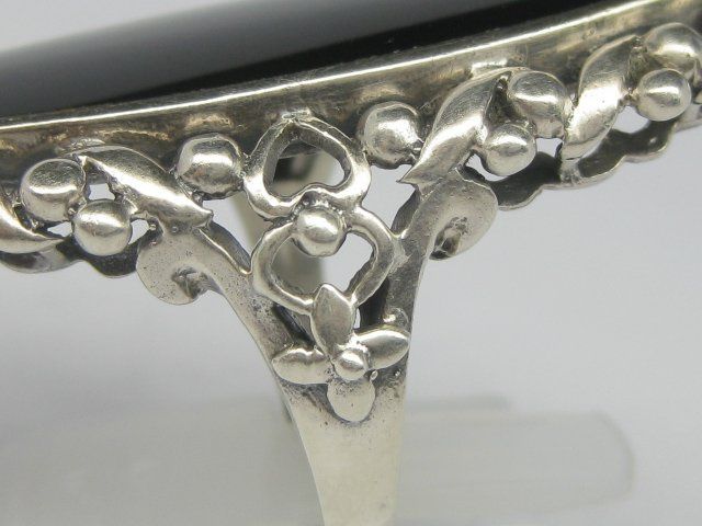 Anelli: Antik Ring Silber 925 Onyx Schiffchen florale Muster Gr. 58 – Usato da Ermatingen venduto da prior_time 5