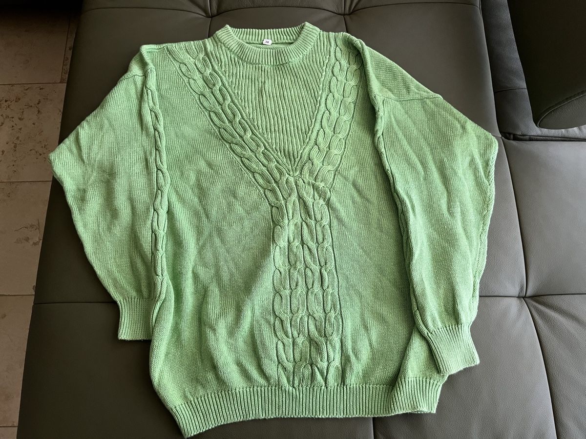 Maglioni & Felpe: Pullover grün – Usato da Fraubrunnen venduto da amm_7kp6