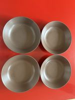 Lot de 4 assiettes creuses IKEA marron foncé,l