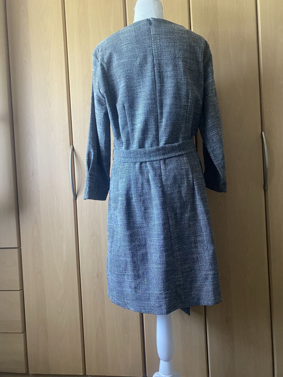 Vestiti: Kleid gr. 44/46 – Usato da Seewen SZ venduto da shaky01 4