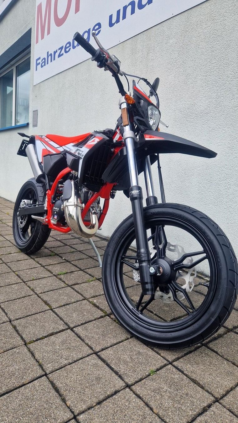 Beta Strada: BETA RR 50 Motard 2-Takt NEU – Nuovo (secondo la descrizione) da Wetzikon ZH venduto da MOFAG-AG 1