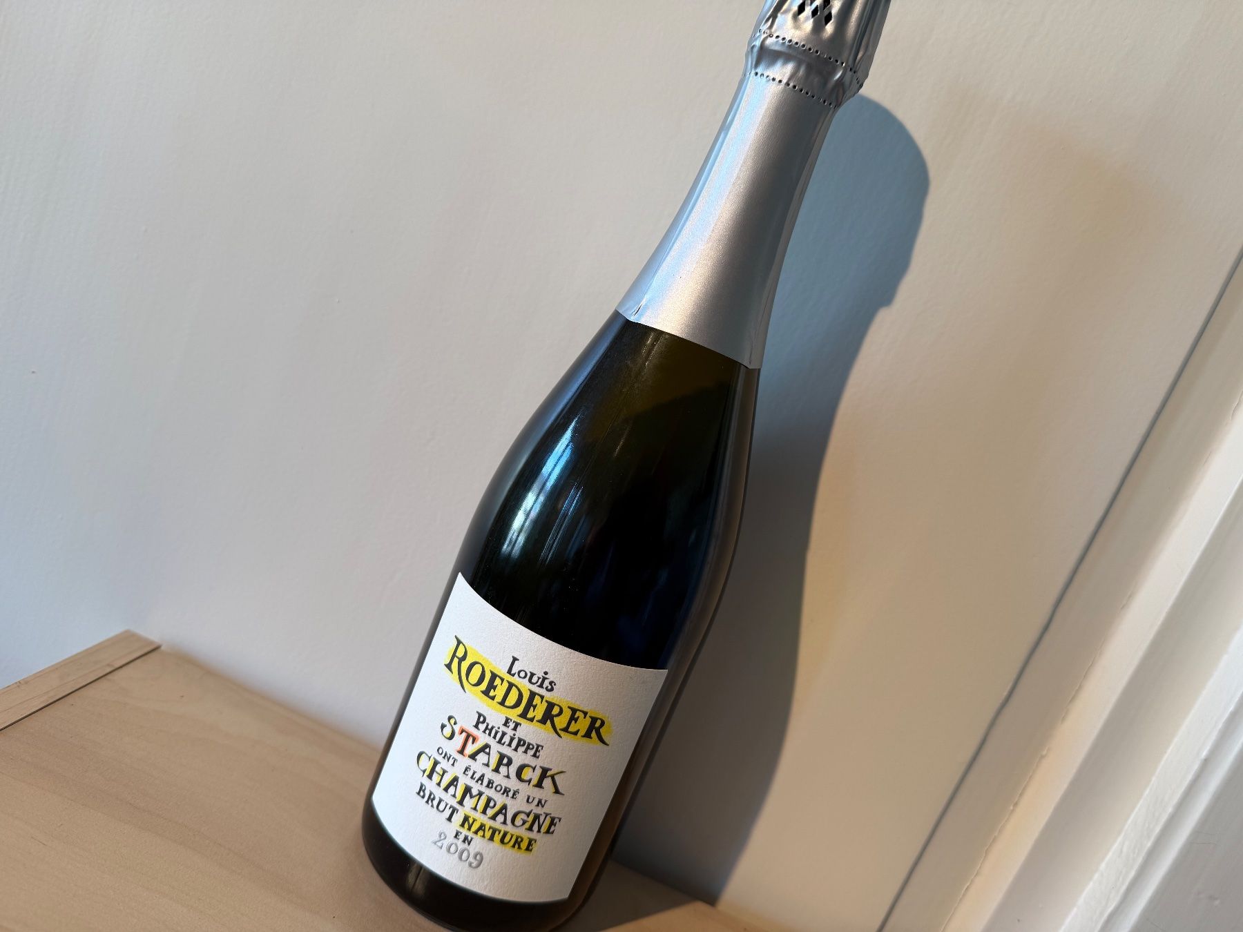Louis Roederer Vino: 1 Flasche Champagne Philippe STARCK Louis Roederer 2009... – Nuovo e nell'imballaggio originale da Wöschnau venduto da Vinsale 8