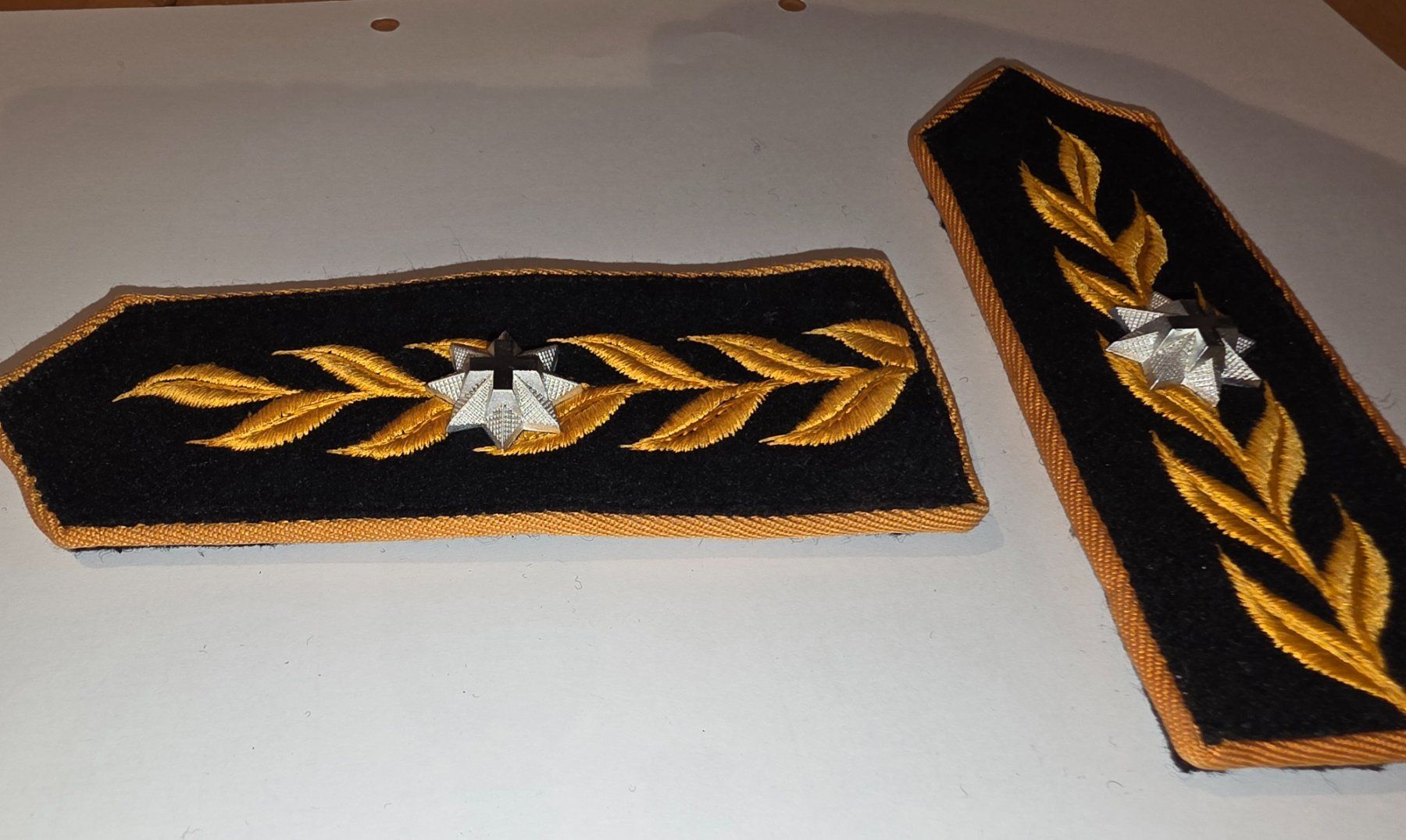 Schweizer Armee Placchette & Badge: Schulterklappen  Set.Ordonnanz 1949 > Brigadier – Usato da Obermumpf venduto da oiskypoisky 3