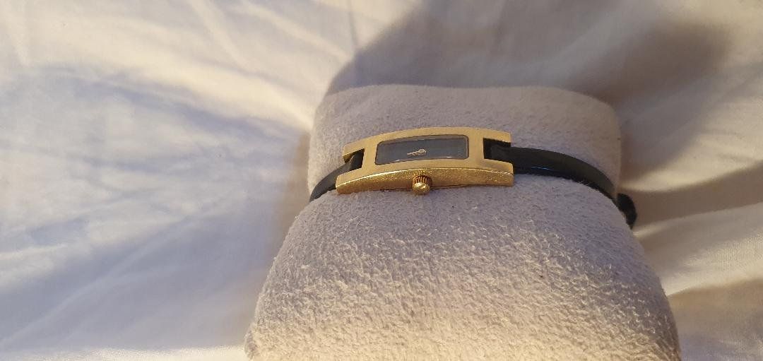 Gucci Orologi: Jolie Gucci dame 1900 L – Usato da Genève venduto da Ivlo 1